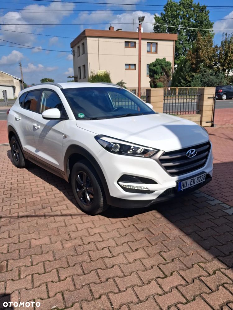 Hyundai Tucson - 1