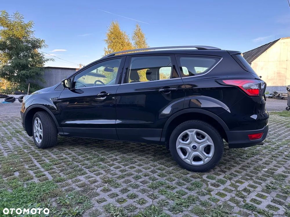 Ford Kuga 1.5 EcoBoost 2x4 Cool & Connect - 4