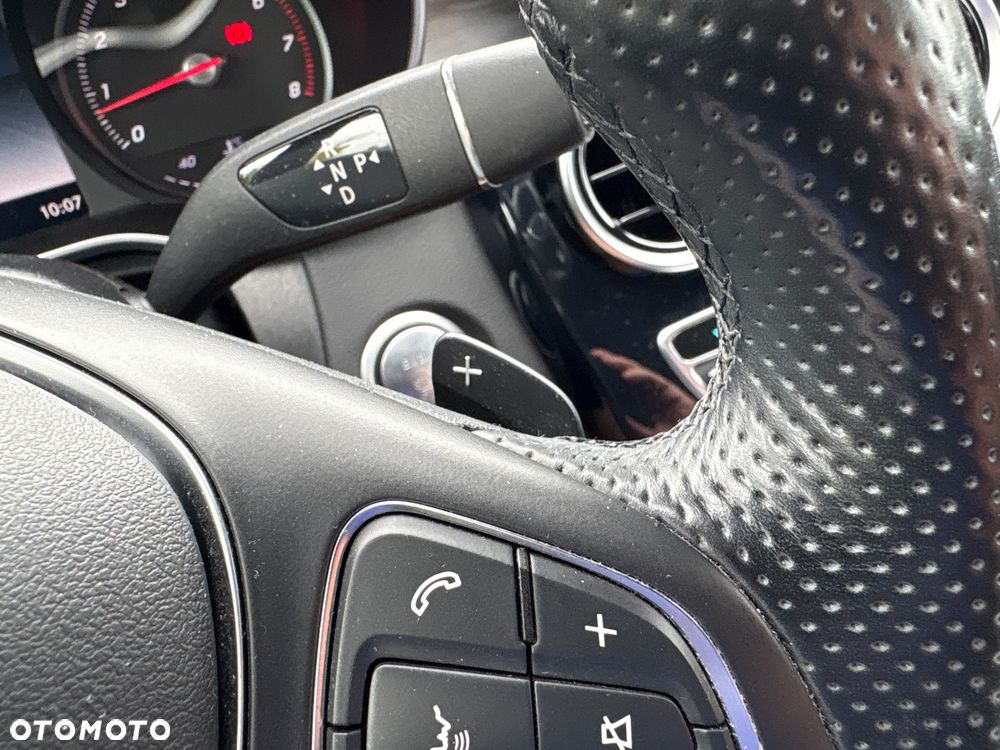 Mercedes-Benz Klasa C 300 7G-TRONIC Avantgarde - 20