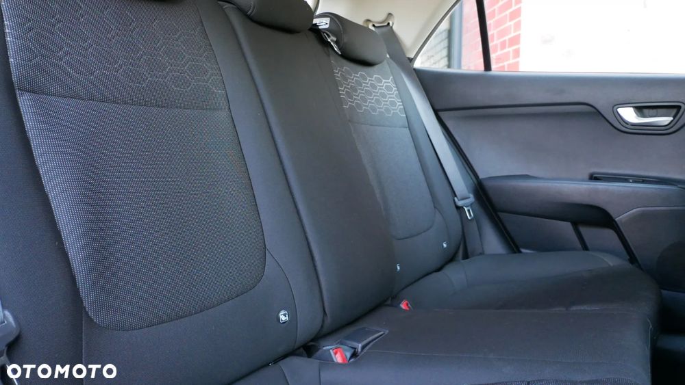Kia Rio 1.2 Business Line Plus - 7