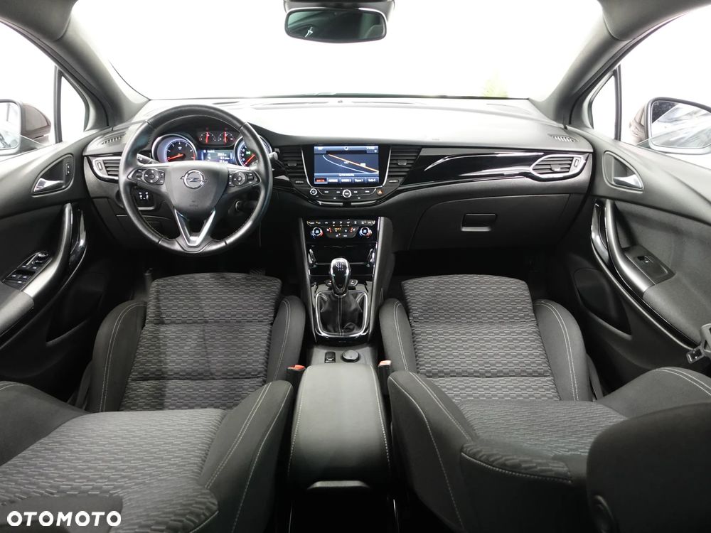 Opel Astra 1.4 Turbo Dynamic - 26