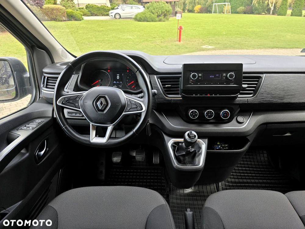 Renault Trafic - 38