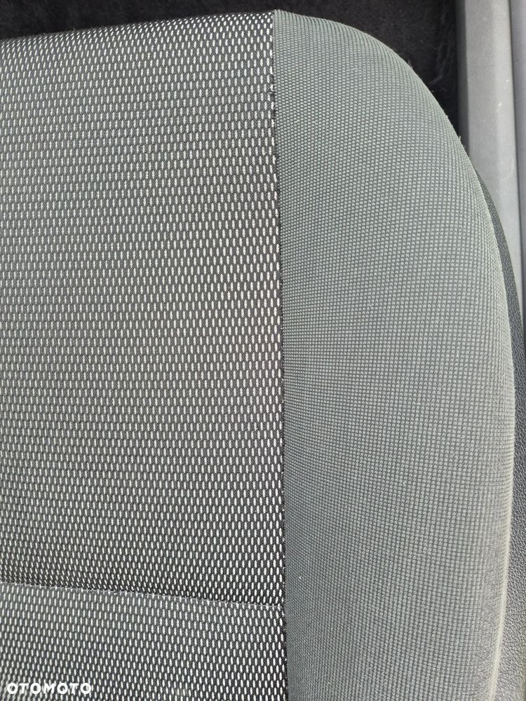 Ford Kuga 2.0 TDCi 4WD Titanium - 20