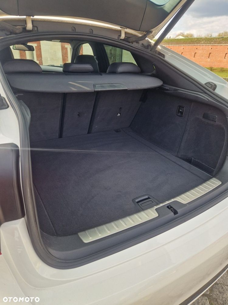 BMW X6 xDrive30d - 13