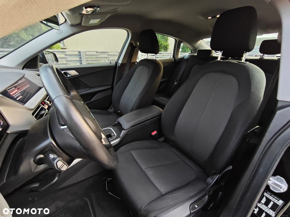 BMW Seria 2 - 37