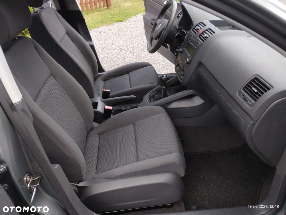 Volkswagen Golf 1.6 Trendline - 32