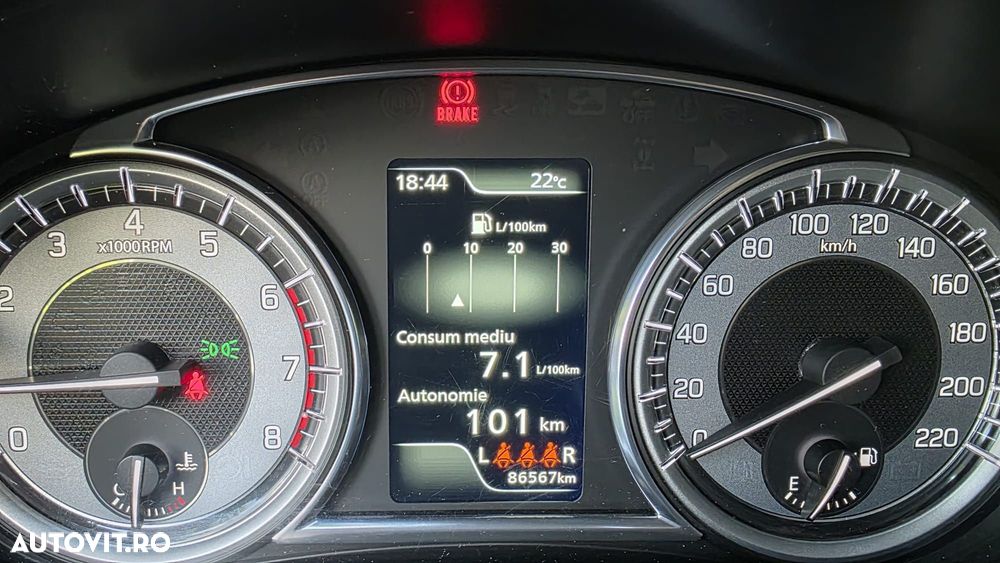 Suzuki Vitara 1.4 Boosterjet MHEV Cool - 6