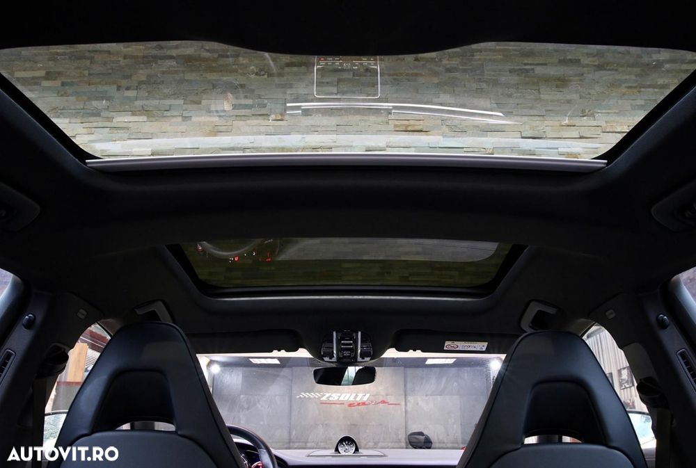 Porsche Panamera 4S E-Hybrid - 7