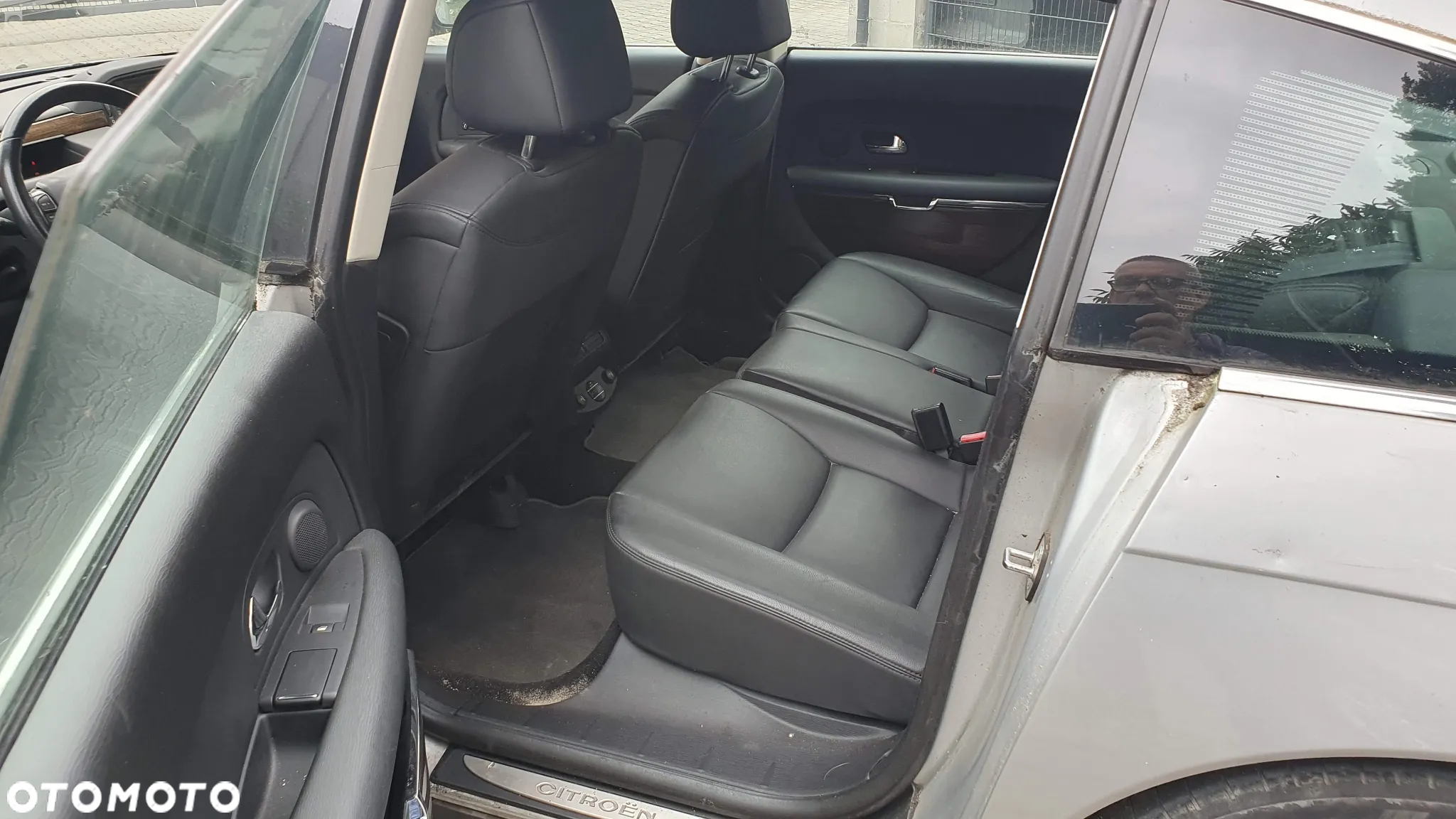 Citroën C6 2.7 HDi 24V Exclusive - 6