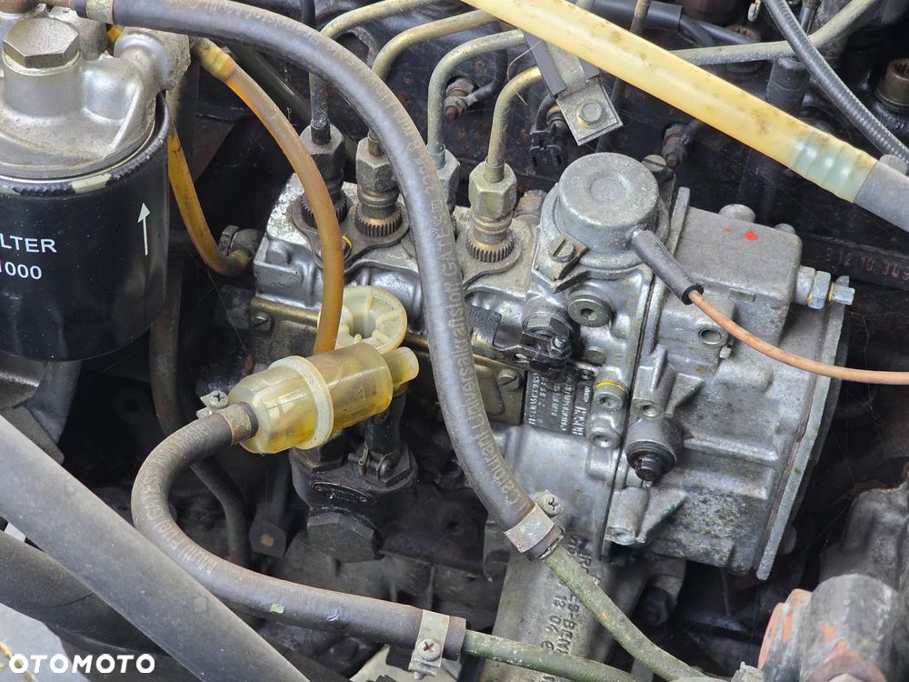 Mercedes-Benz W123 - 22