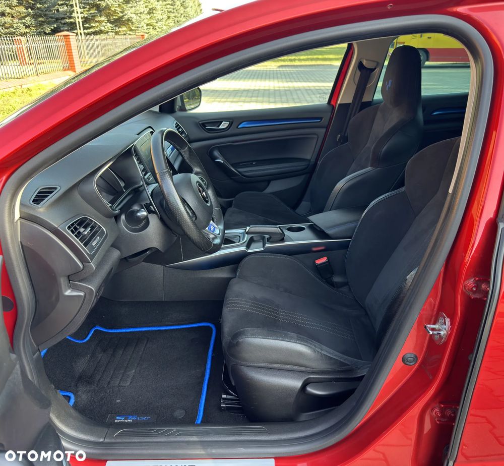 Renault Megane ENERGY TCe 205 EDC GT - 18