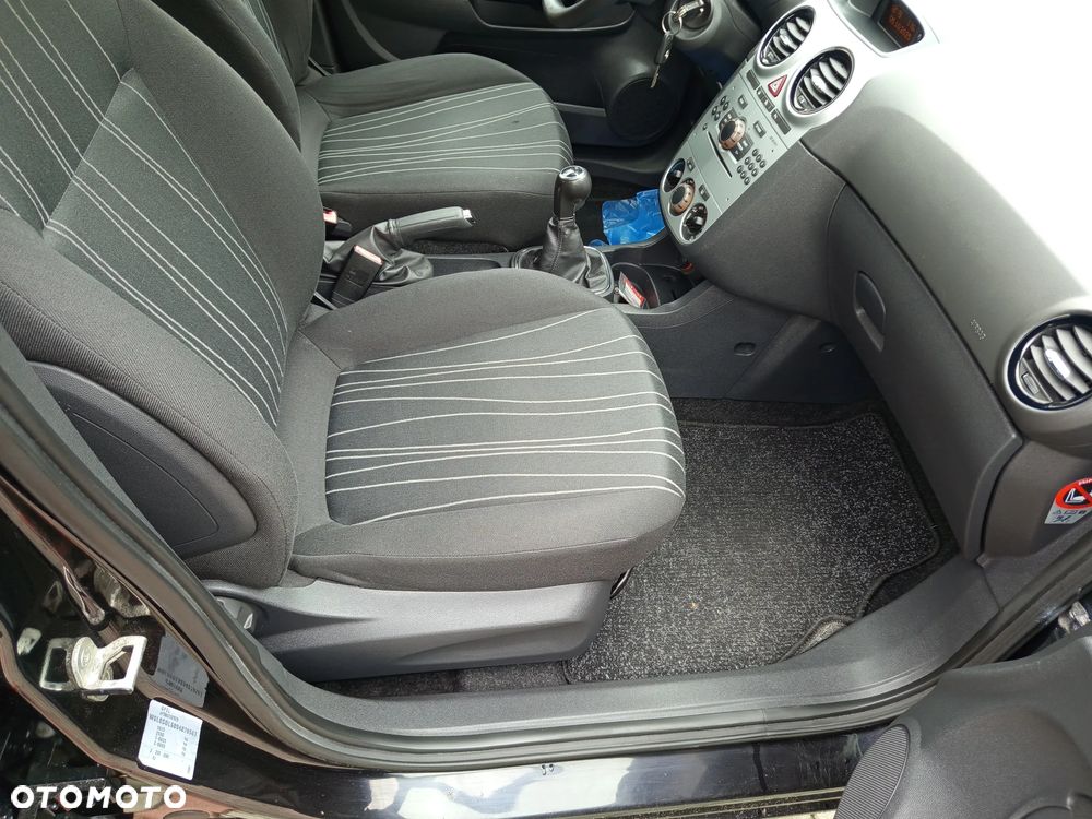 Opel Corsa Combo 1.4 Twinport Edition - 25