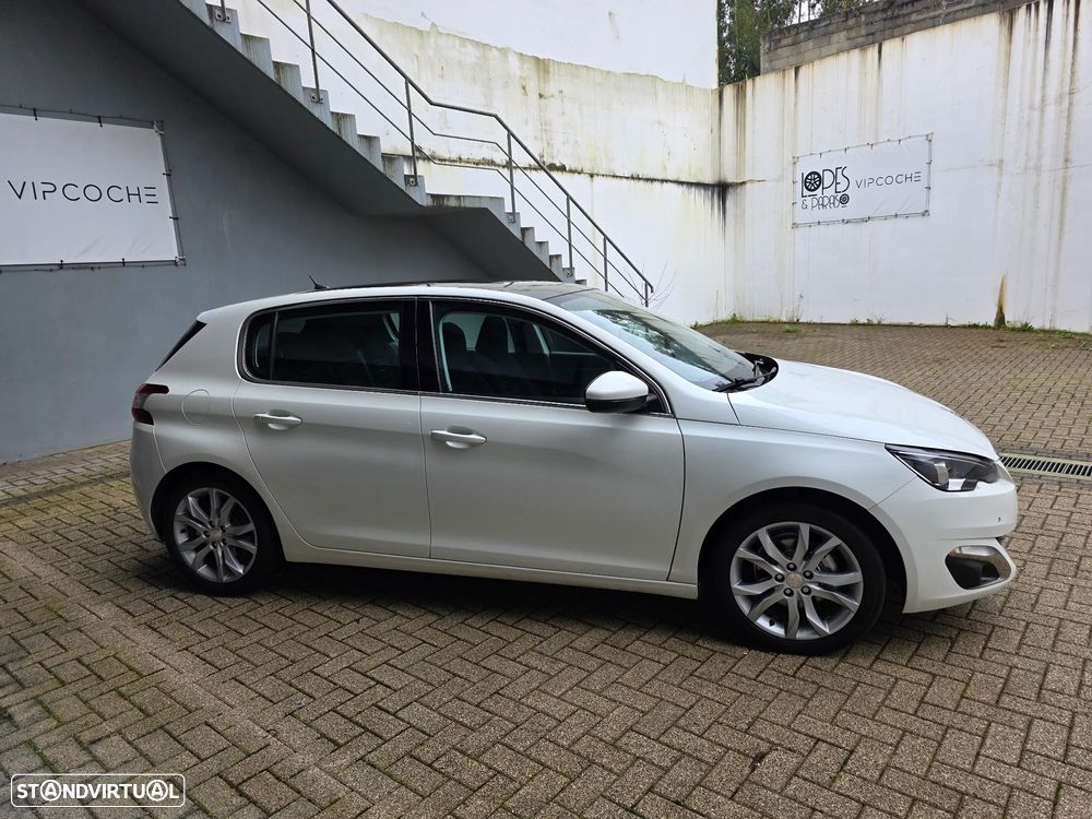 Peugeot 308 1.6 BlueHDi Allure J17 - 12