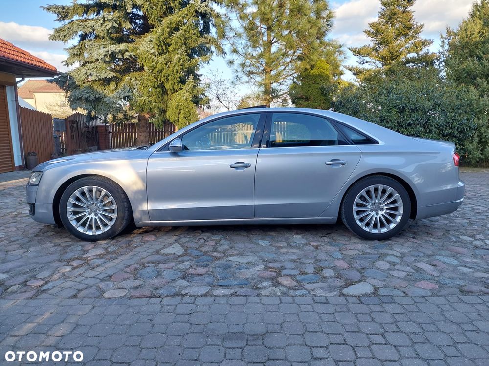 Audi A8 - 5