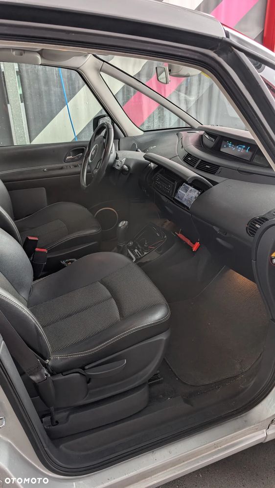 Renault Grand Espace 2.0 dCi FAP Dynamique - 11