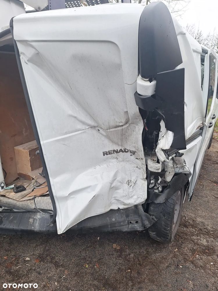 Renault Trafic - 6