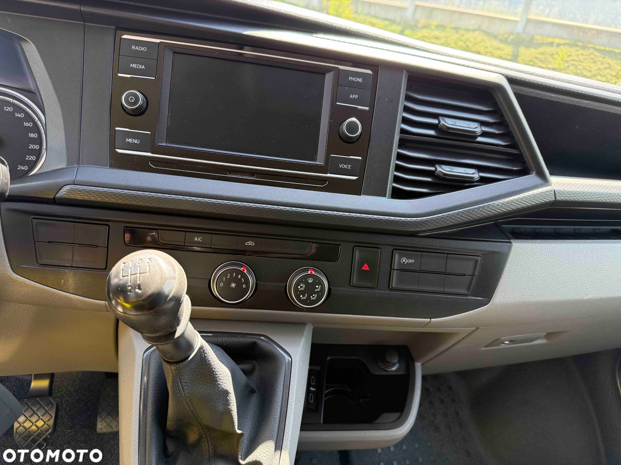 Volkswagen TRANSPORTER - 12