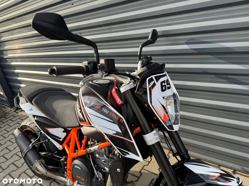 KTM Duke - 13