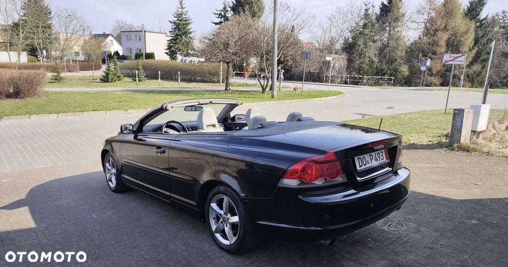 Volvo C70 - 35