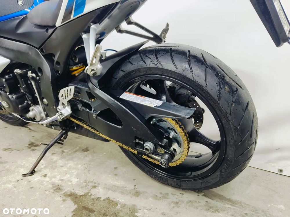 Suzuki GSX-R - 22
