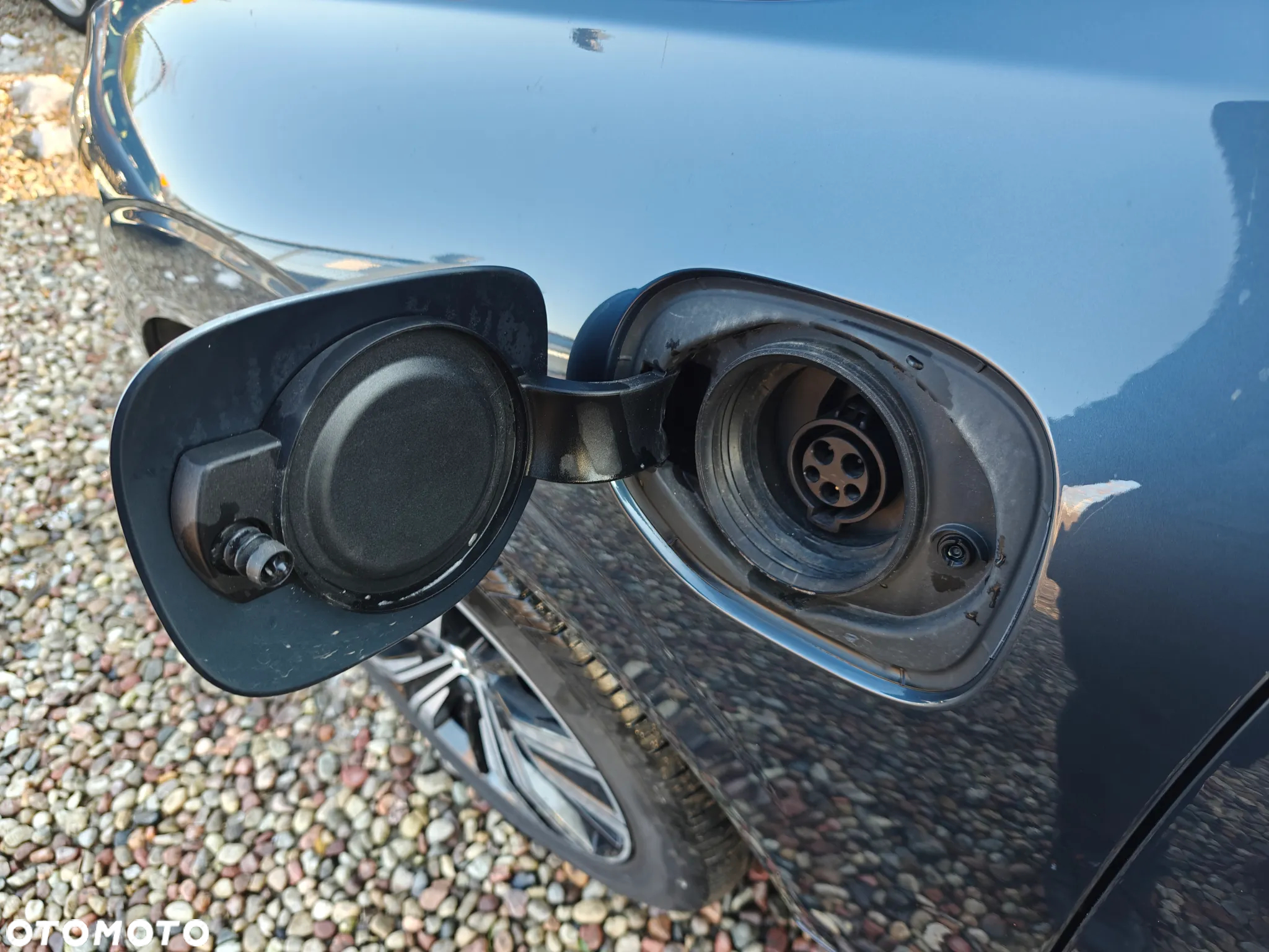 Volvo XC 60 T8 Plug-In Hybrid AWD Inscription - 9
