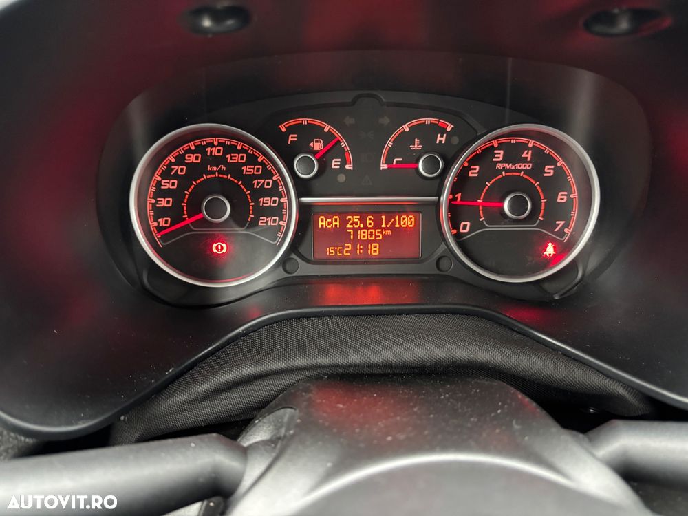 Fiat DOBLO - 19
