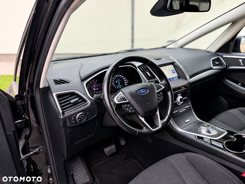 Ford S-Max 2.0 TDCi Titanium PowerShift - 9