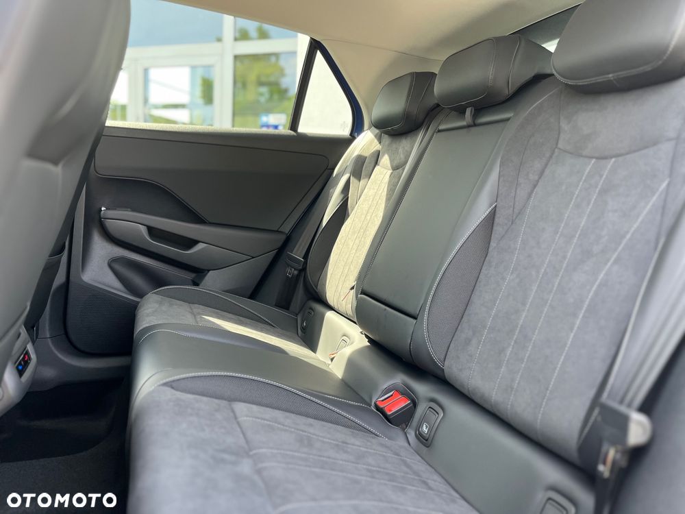 Volkswagen T-Roc 1.5 TSI Style DSG - 21
