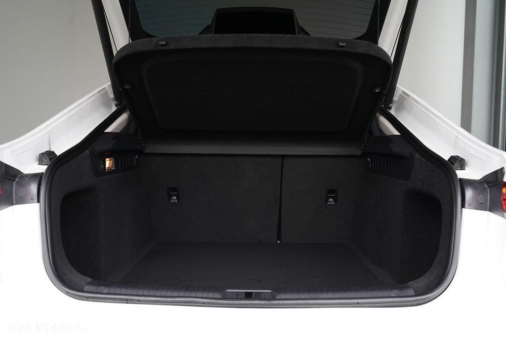 Bestune B70 2.0T Elegance - 8