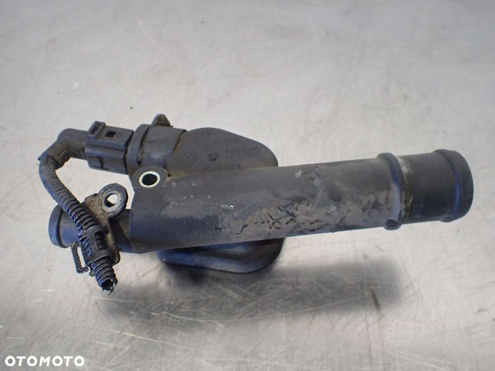 OBUDOWA TERMOSTATU VOLKSWAGEN PASSAT B6 2.0 038121132G - 1