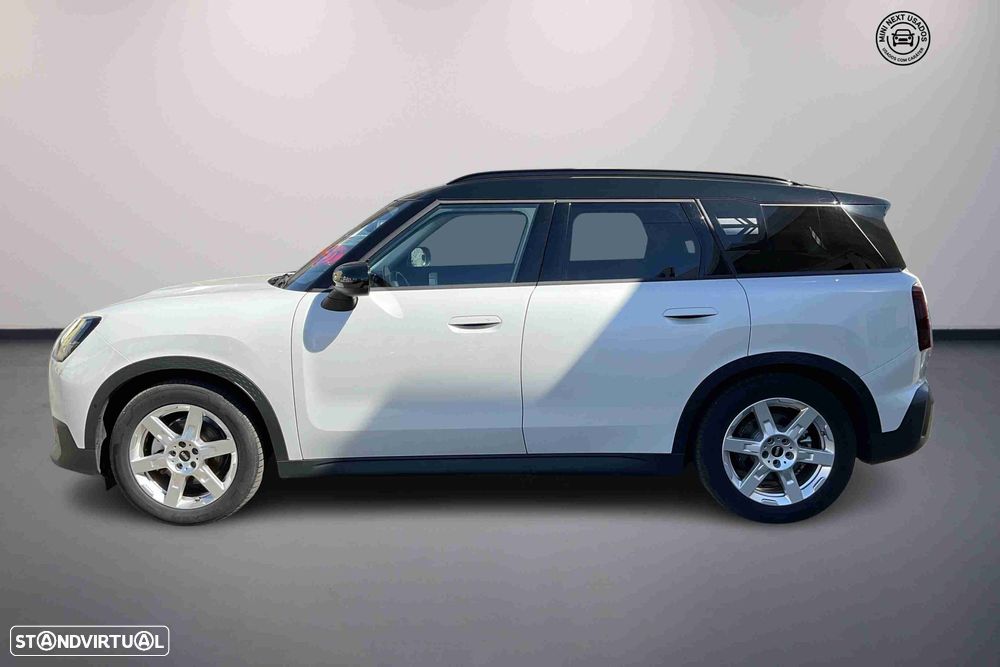 MINI Countryman E Essential - 5