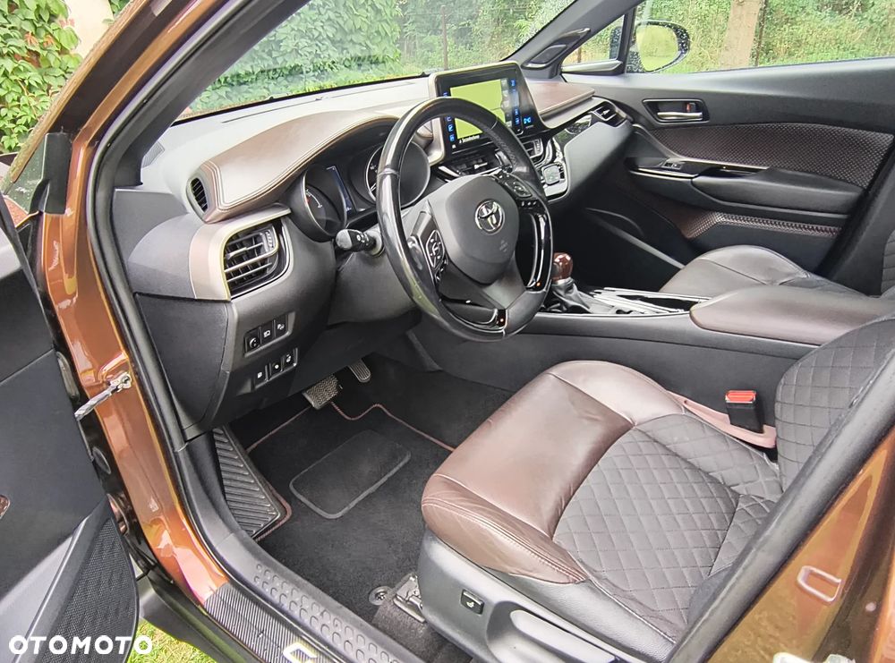 Toyota C-HR 1.8 Hybrid Prestige - 13