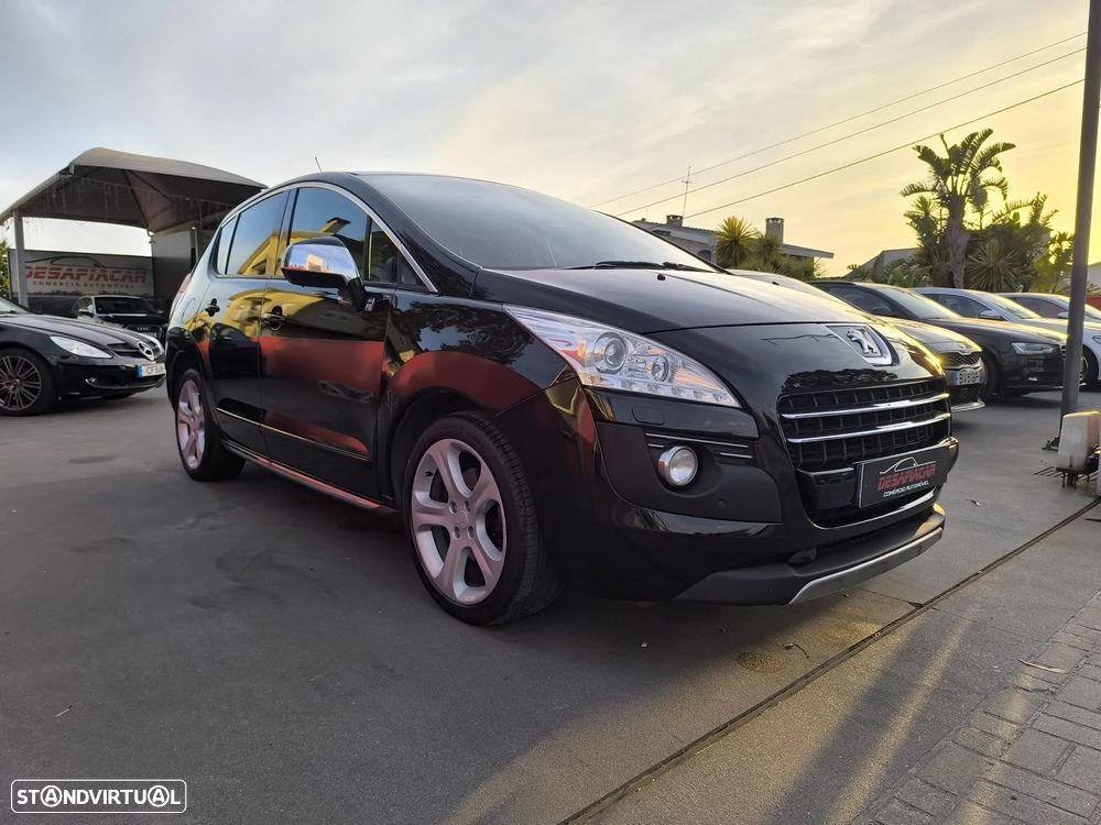 Peugeot 3008 2.0 HDi Hybrid4 - 11