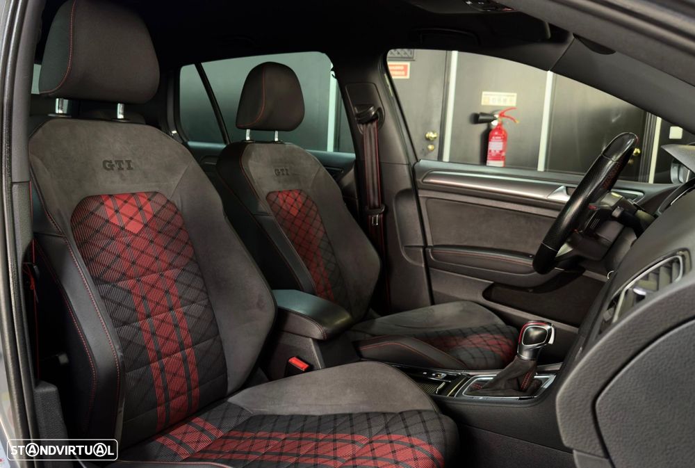 VW Golf 2.0 TSI GTi TCR DSG - 9