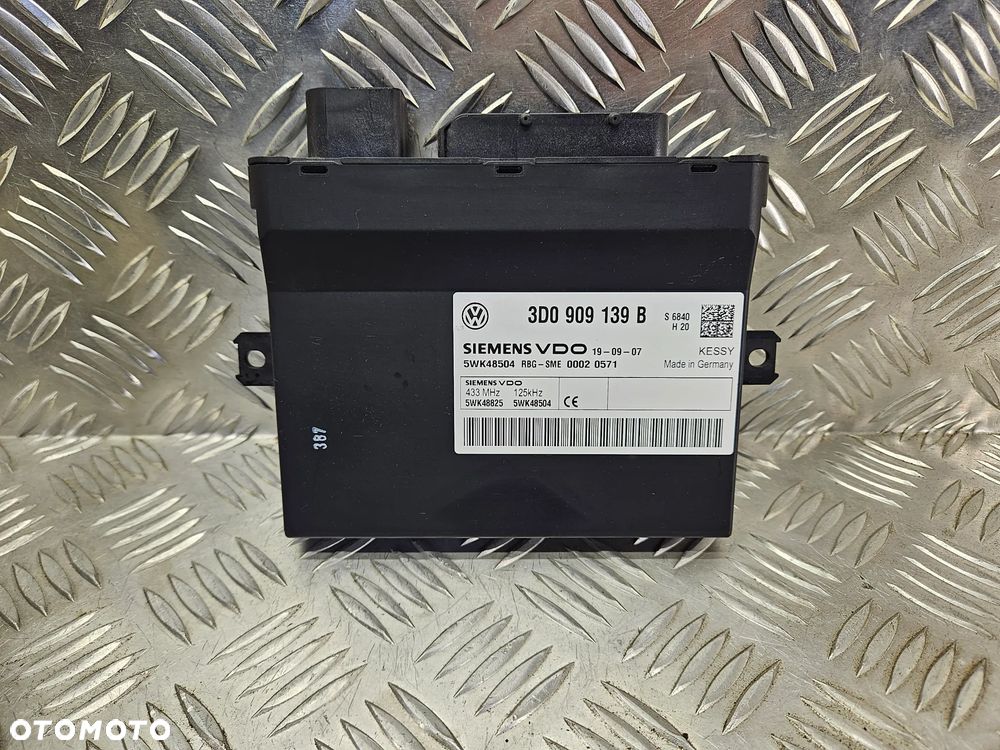 VW TOUAREG 7L 03-09R ZESTAW STARTOWY 3.0 TDI BKS V6 ROZRUCHOWY DO ODPALENIA 7L0907401D 3D0909139B 4E0905852E KLUCZYK - 4