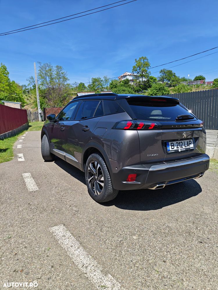 Peugeot 2008 1.2L PureTech 130 S&S EAT8 GT - 3