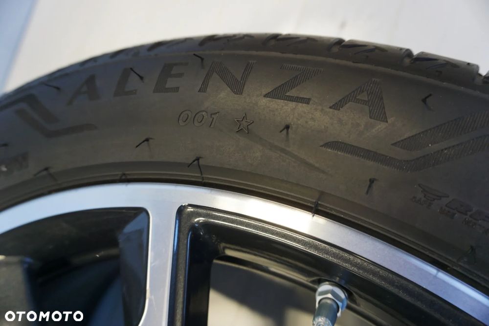 Koła 20 calowe felgi oryginalne BMW X3 8010268 8010269 Bridgestone Alenza 001 RFT * - 11