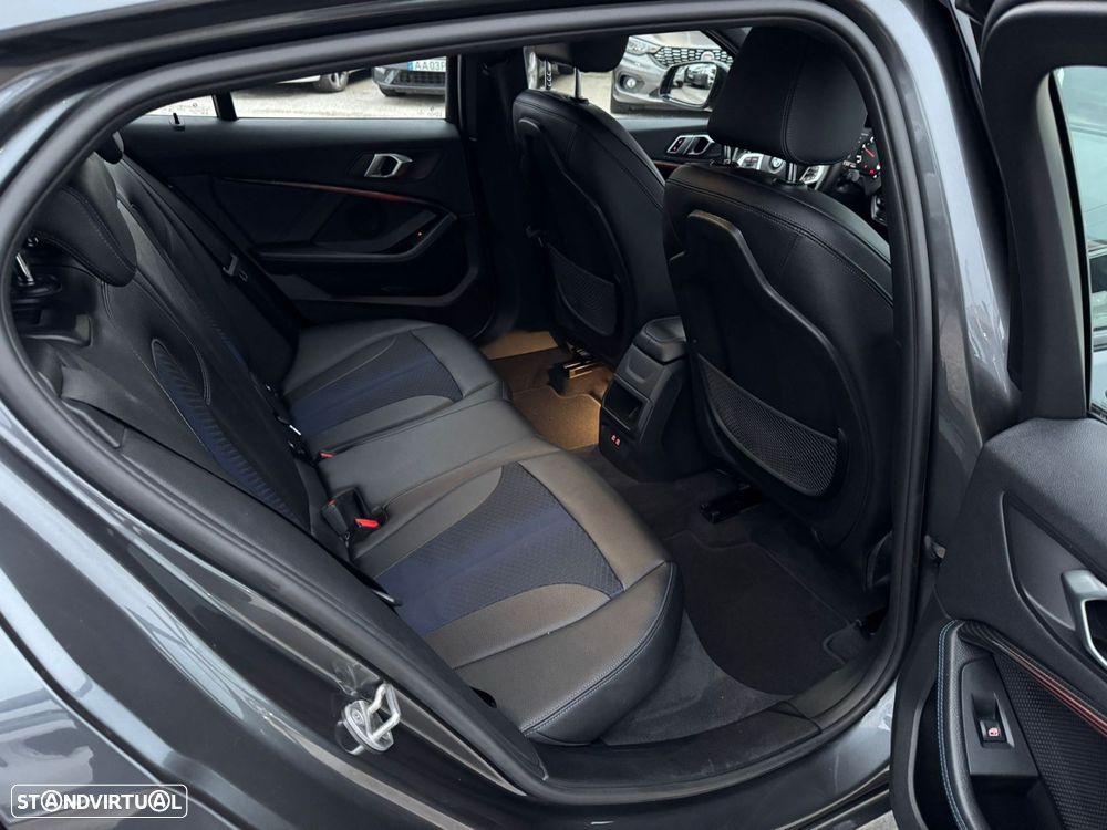 BMW 116 d Pack Desportivo M - 44