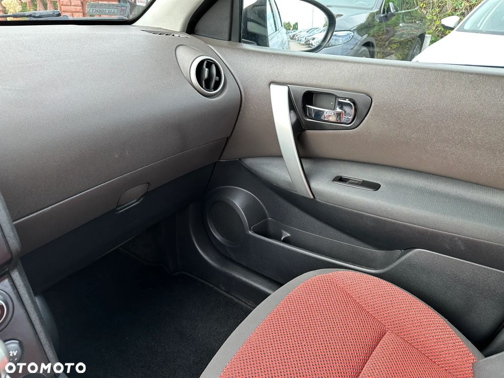 Nissan Qashqai - 15