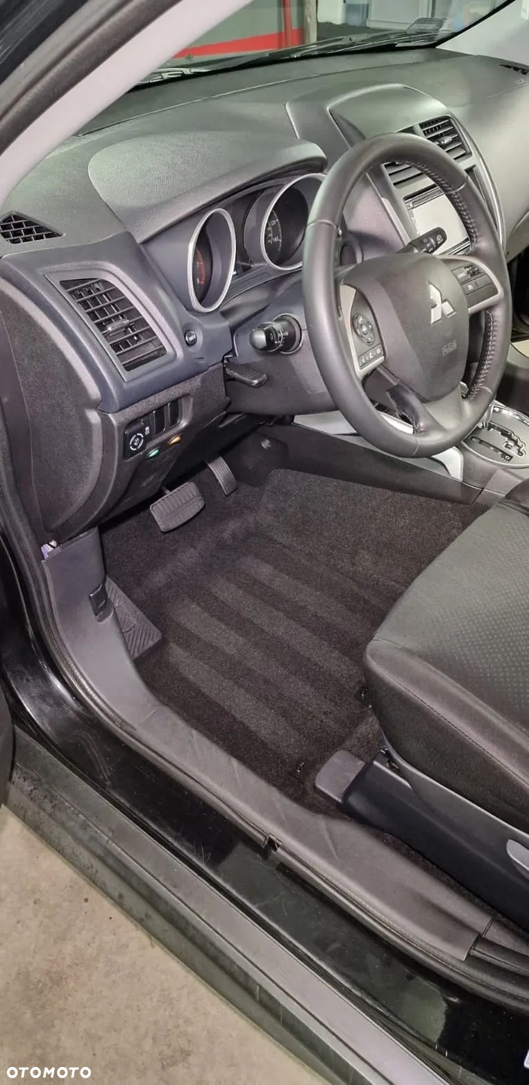Mitsubishi ASX 2.0 2WD CVT Spirit - 21