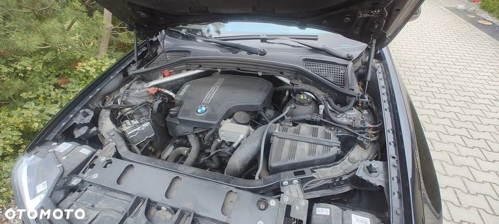 BMW X3 xDrive20i - 9