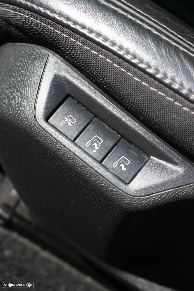Peugeot 308 SW BlueHDi 120 Stop & Start Allure - 22