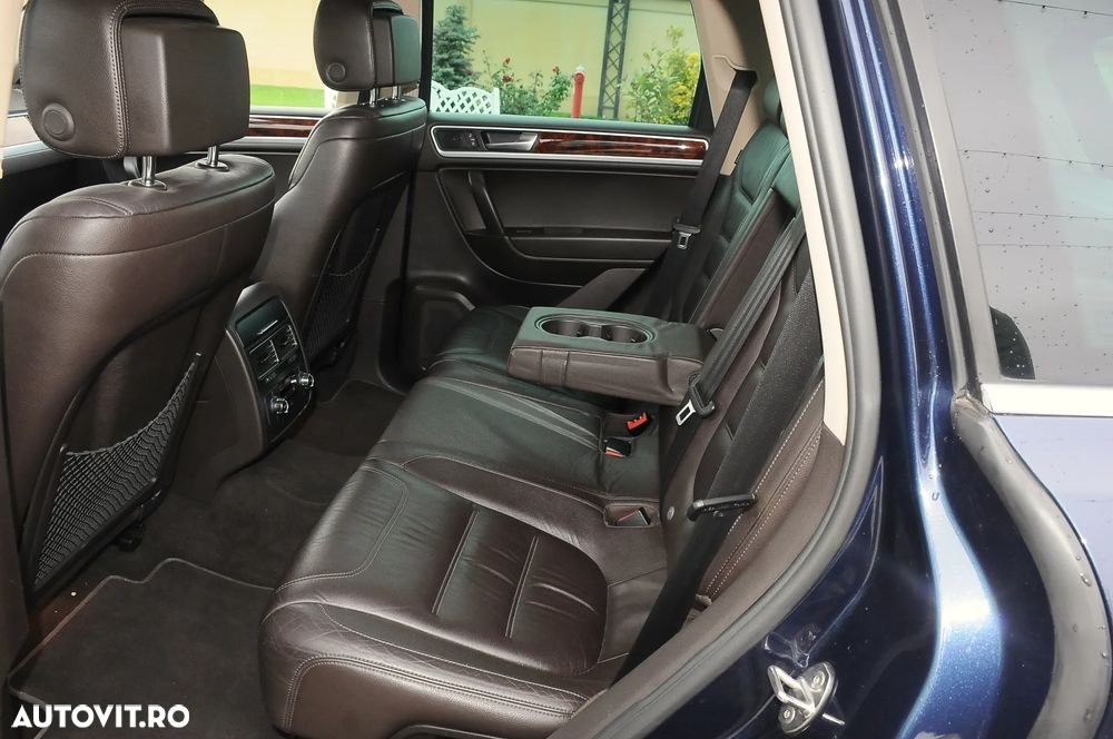 Volkswagen Touareg 3.0 V6 TDI BMT - 8