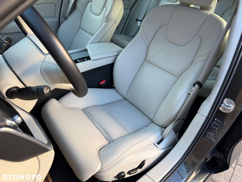 Volvo V60 B4 B DKG Inscription - 34