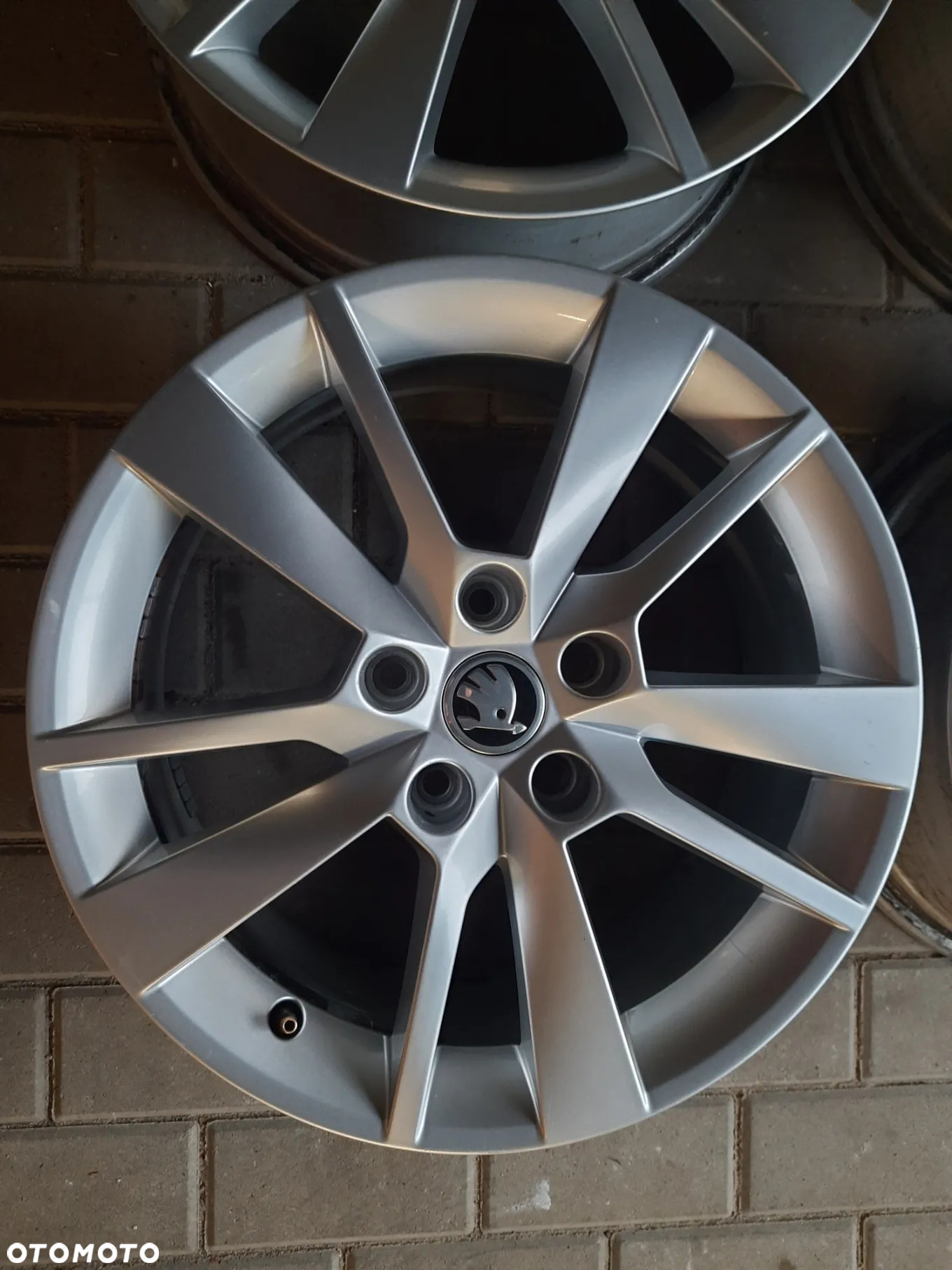Felgi Skoda Octavia III 17 cali - 3
