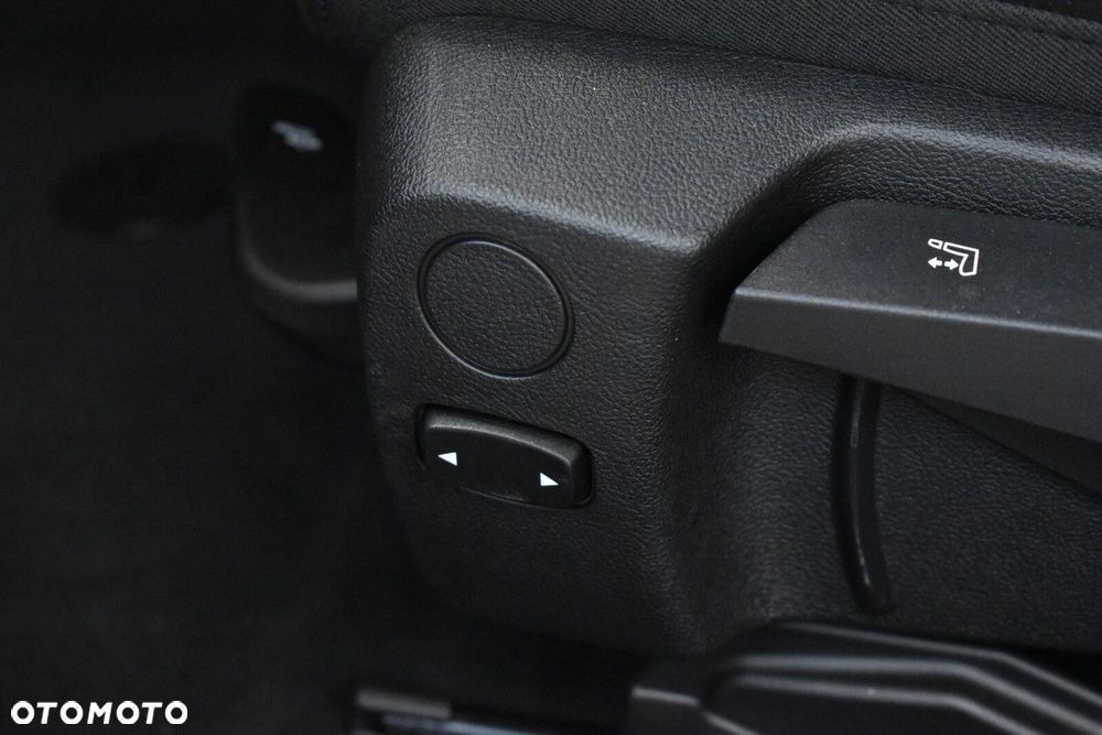 BMW Seria 3 - 13