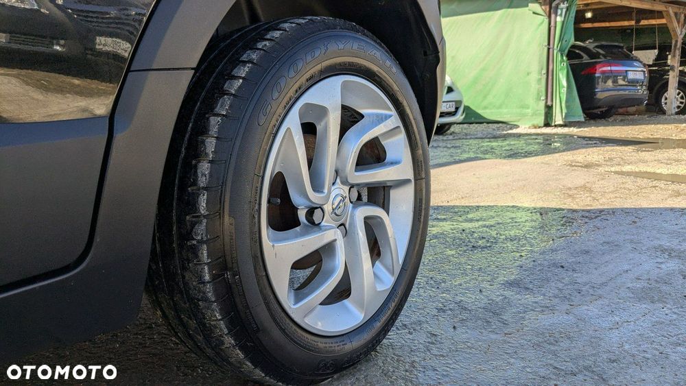 Opel Crossland X - 38