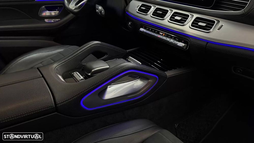 Mercedes-Benz GLE 300 d 4Matic - 30