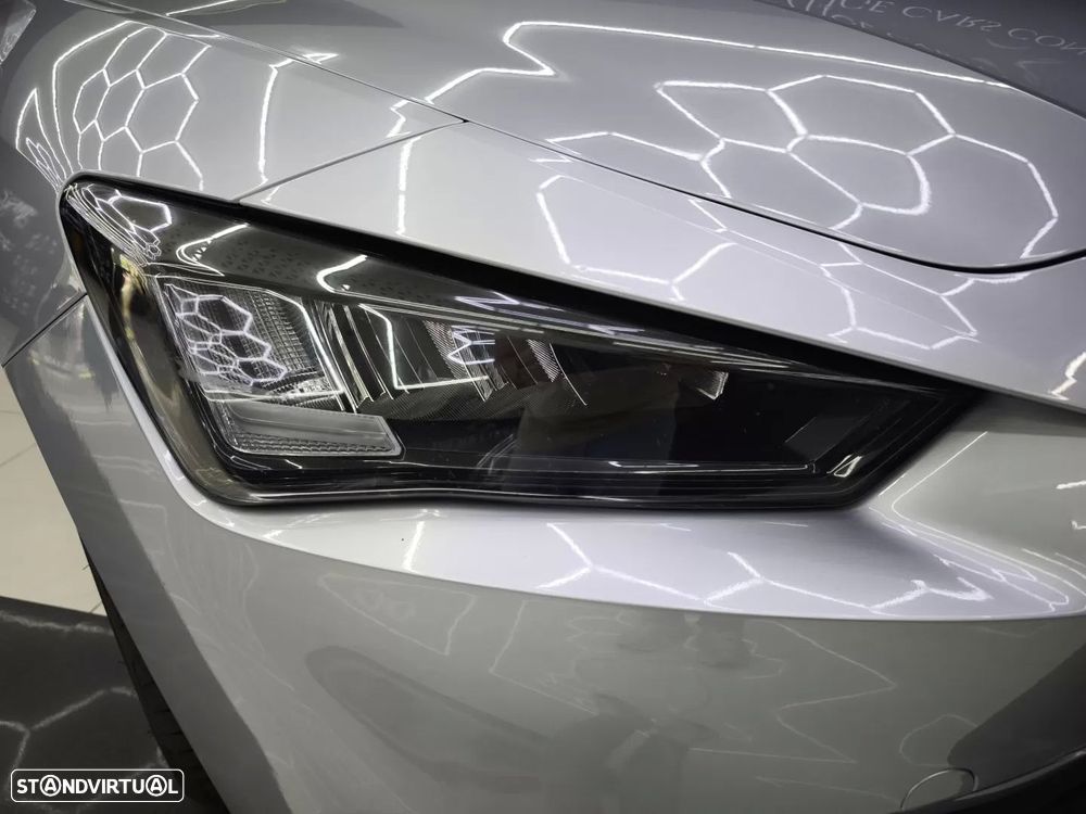 SEAT Leon 1.5 eTSI ACT OPF DSG Xcellence - 13