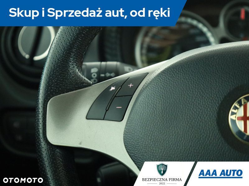 Alfa Romeo Mito - 14